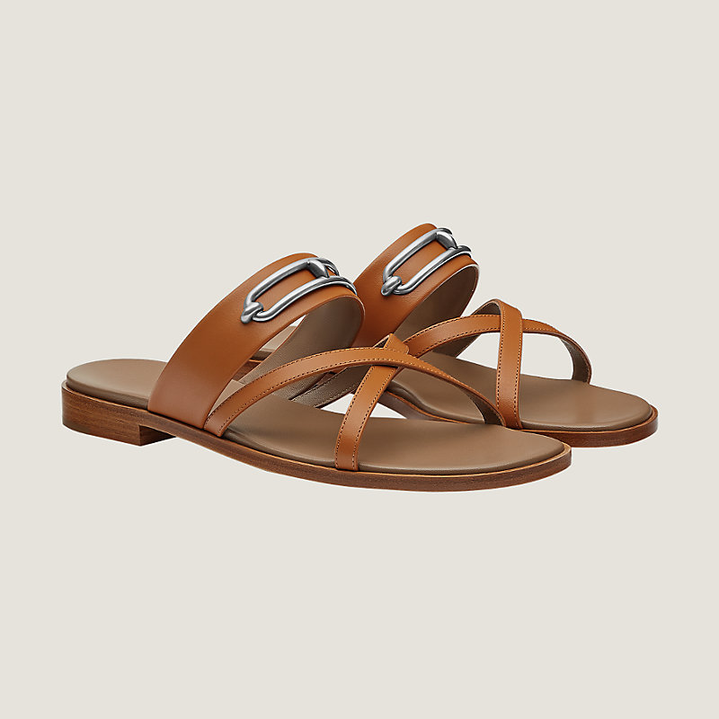 claire-sandal--211040Z B8-
